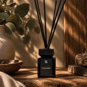 Reed diffuser 150 ml — black glass